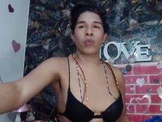 desire10inches live webcam show