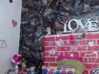 DESIRE10INCHES live webcam show