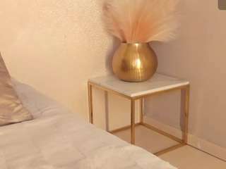 dionneventuri Sex Cam Show