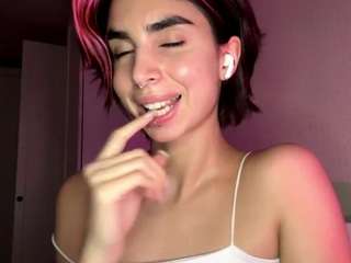 Amy live cam preview