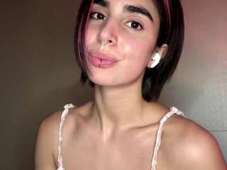 Amy live cam preview