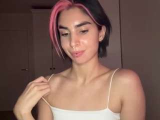 Amy live cam preview