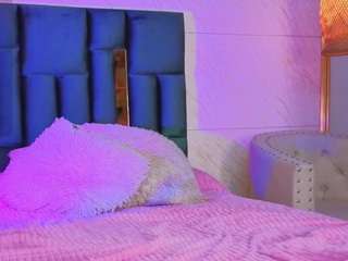 Emilia-Monroee