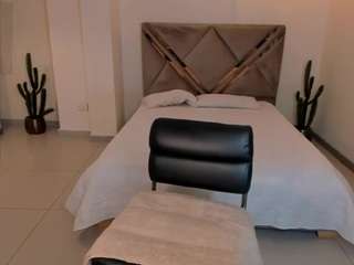 LucyCarterX live webcam show
