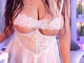 NicolSantos live webcam show
