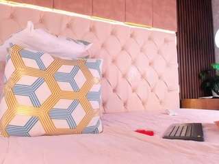 antonella-lucenti live webcam show
