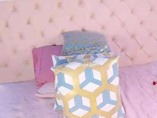 antonella-lucent... Live Webcam on CamSoda