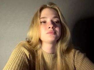 cristalhutchen's live room
