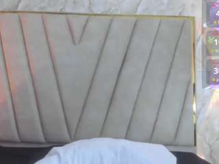 valerysmith01 live webcam show