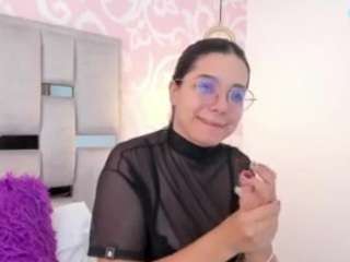 annievanegas