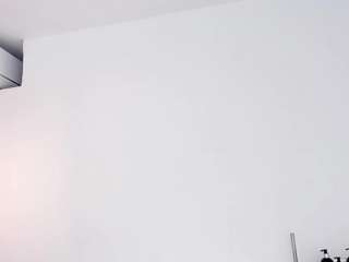 annievanegas