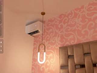 annievanegas Live Webcam on CamSoda