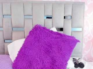 annievanegas