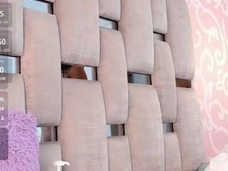 annievanegas