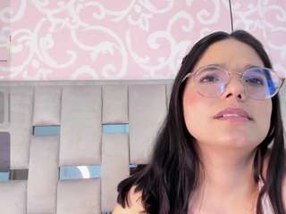 annievanegas