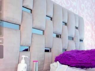 AnnieVanegas live cam preview