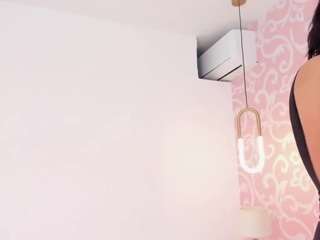 annievanegas