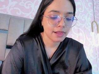 annievanegas