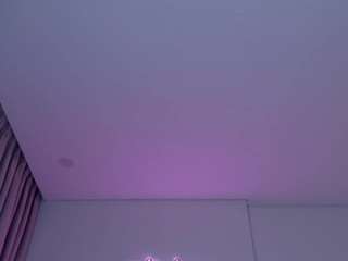 krispyshot Live Webcam on CamSoda