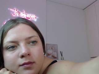 Krispyshot live cam preview