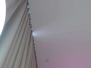 Krispyshot live cam preview