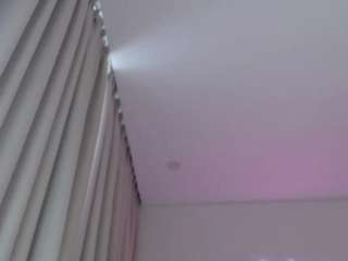 Krispyshot live cam preview
