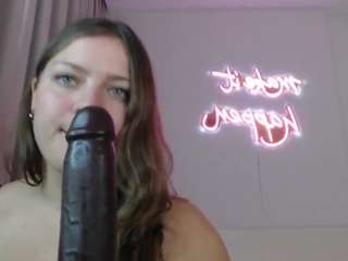 Krispyshot live cam preview