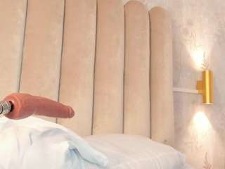 Camila live cam preview