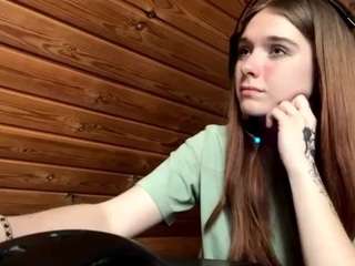 megganpeare's live room