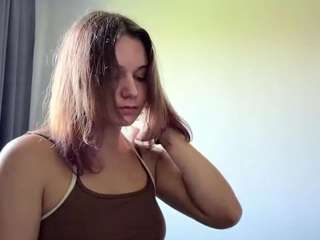 Live cam show with Mary