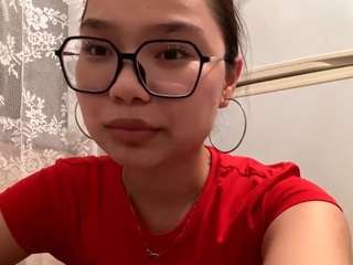adriannabienkows... Live Webcam on CamSoda