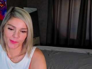 betty-brock Live Webcam on CamSoda