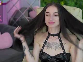 emilyymoon