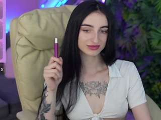emilyymoon