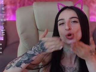 emilyymoon