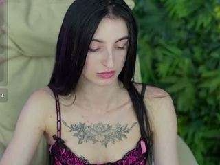 emilyymoon
