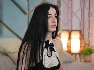 emilyymoon