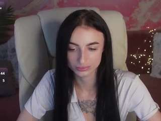 emilyymoon