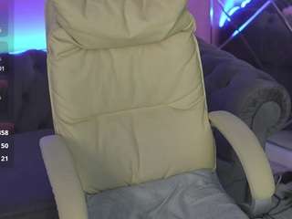 emilyymoon
