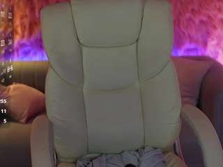 EmilyyMoon live cam preview