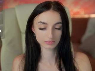 emilyymoon