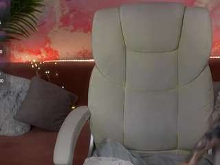 emilyymoon