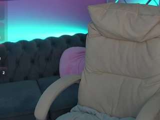 emilyymoon