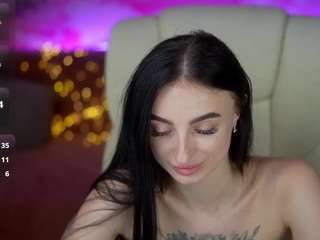 emilyymoon
