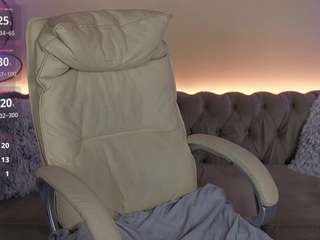 emilyymoon live