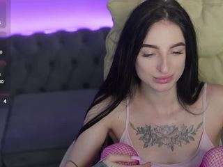 emilyymoon