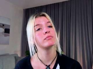 Aria live webcam show