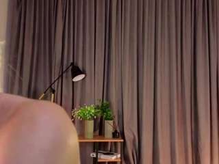Aria live webcam show