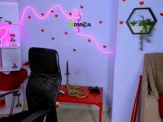 lira-loss Live Webcam on CamSoda