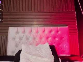 lunarossie live webcam show